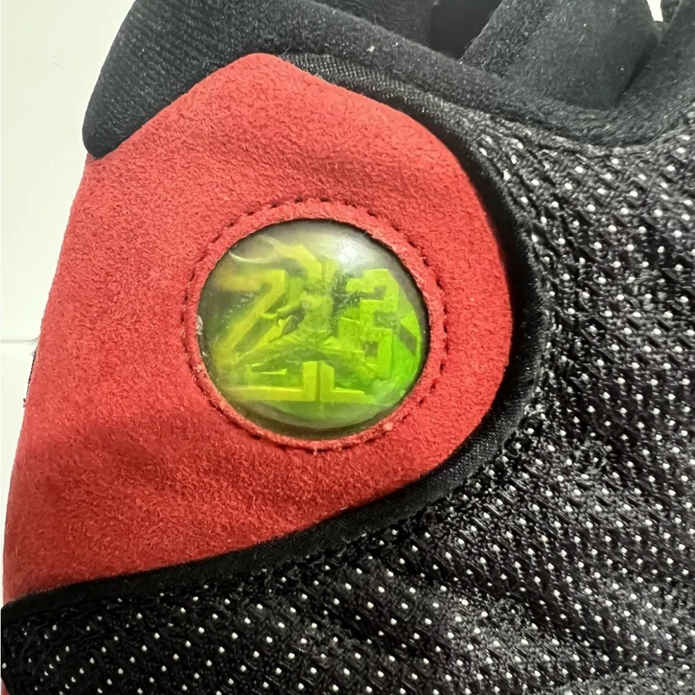 jordan 13 10.5 lightly worn